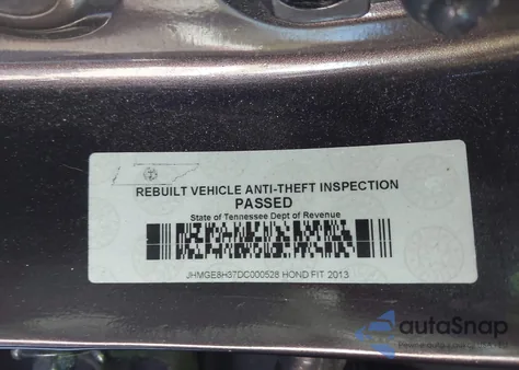 2013 Honda Fit z USA, uszkodzony, nr VIN JHMGE8H37DC000528